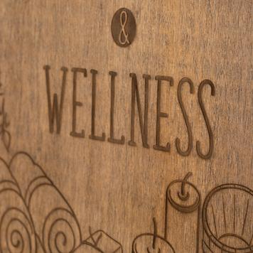 Cartello in legno Madeira "Sauna & Weelness"